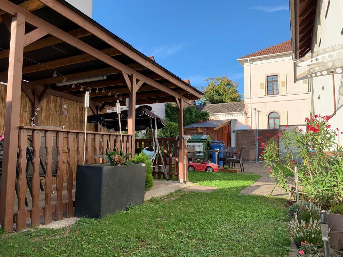 Fachwerkhaus In Ruhiger Altstadt By Rabe - Free Netflix & Eigene Terrasse Καρλσρούη Εξωτερικό φωτογραφία